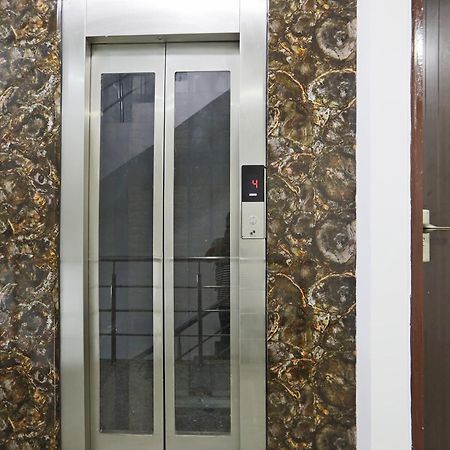 Townhouse South Lawn Hotel Ню Делхи Екстериор снимка